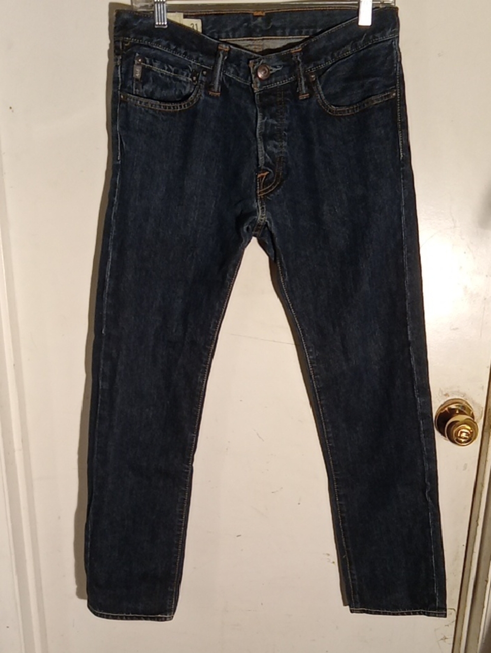Abercrombie &Fitch Size 31-30 Leg In Seam 29 In Button Fly Tiniest Stretch